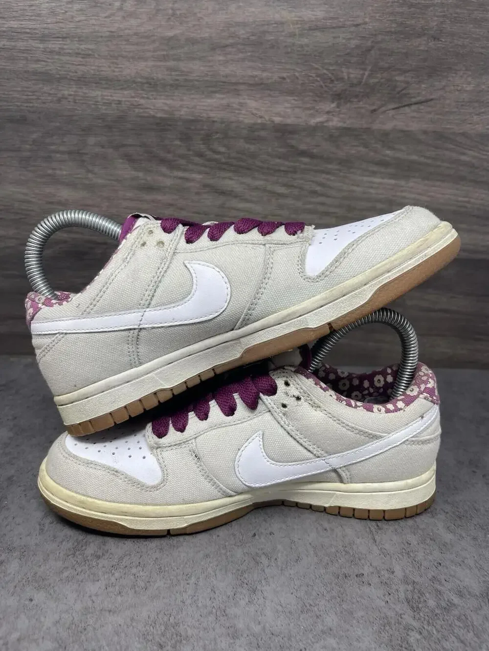 Nike Dunk Low Sneakers Womens Size 5 Cherry Beige Canvas Vintage 371815-011